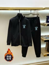 Picture of LV SweatSuits _SKULVM-4XLkdtn12729329